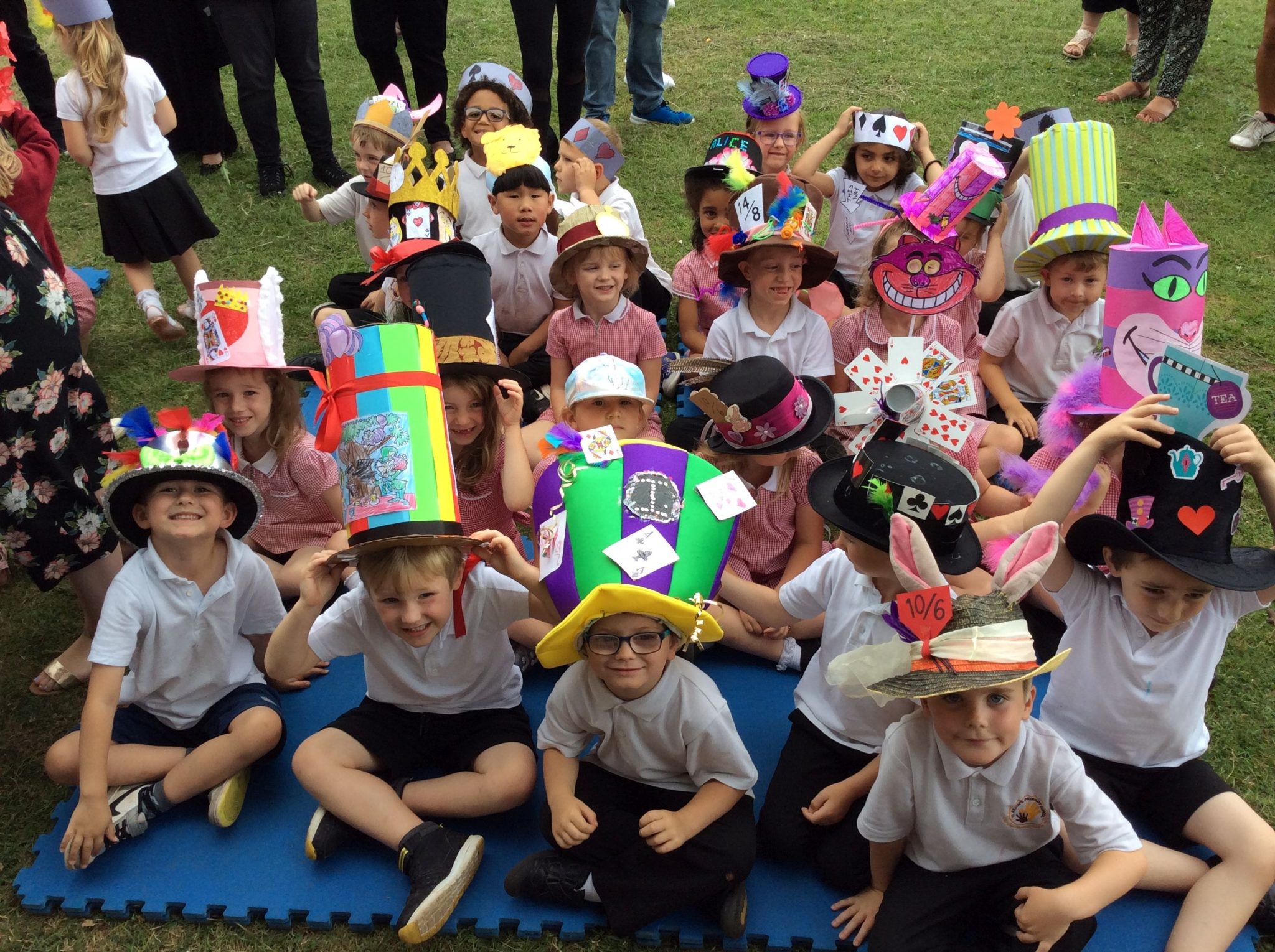 Kids tea hats deals